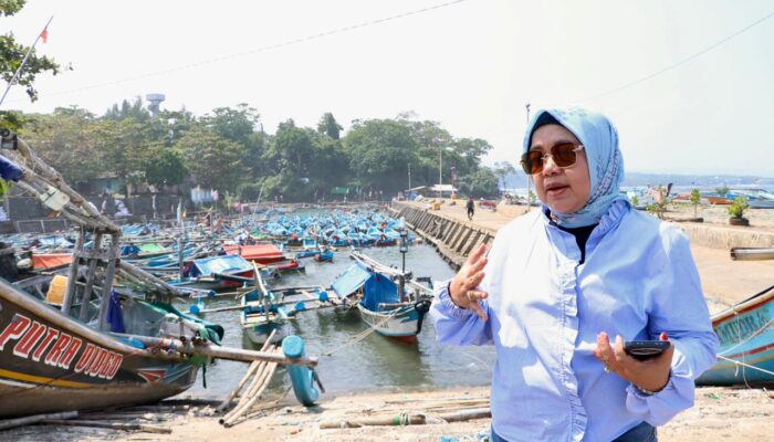 Komisi II DPRD Jabar Ajak Masyarakat Kolaborasi dan Berharap Gubernur Turun Tangan