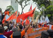 Aksi Partai Buruh Suarakan Nasib Buruh TPL