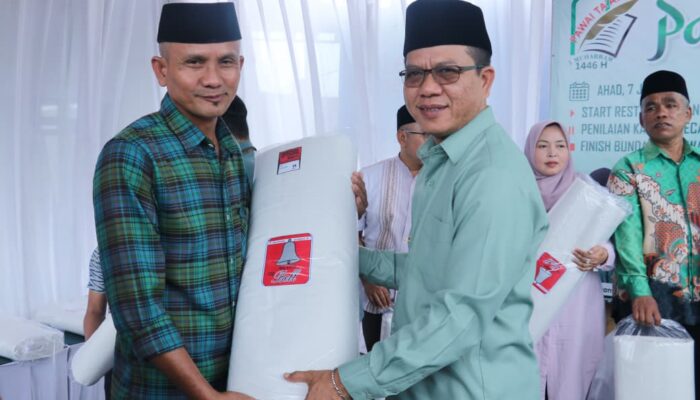 Malam 1 Muharam, KDS Salurkan Kain Kafan kepada Masyarakat Kabupaten Bandung