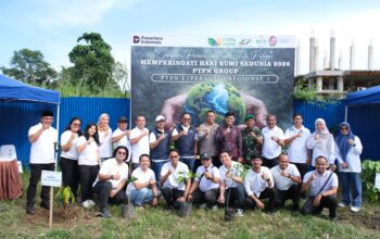 PTPN I Regional 1 dan Forkopimcam Tanjung Morawa Tanam 300 Pohon Peringati Hari Bumi dan HUT Deli Serdang ke-80