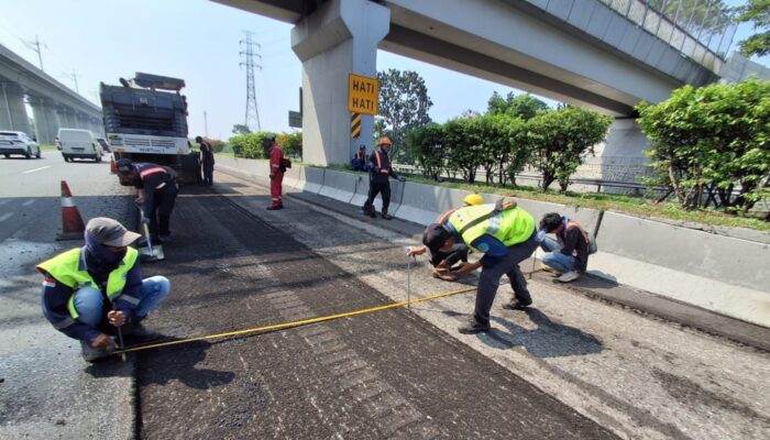 Jaga Keandalan Infrastruktur, Jasa Marga Laksanakan Pemeliharaan Perkerasan di Ruas Cipularang dan Padaleunyi