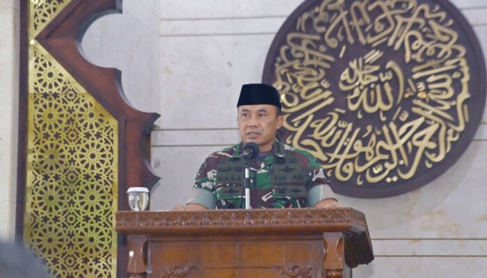 Peringati Tahun Baru Islam 1448 H, Dankodiklatad Ajak Warga Kodiklatad Berhijrah Menuju Perubahan yang Lebih Baik dan Profesional