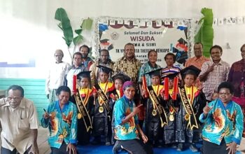 TK Santa Theresia Keniapa Wisudakan Angkatan V, Selempang dan Tongkat Jadi Simbol Kelulusan