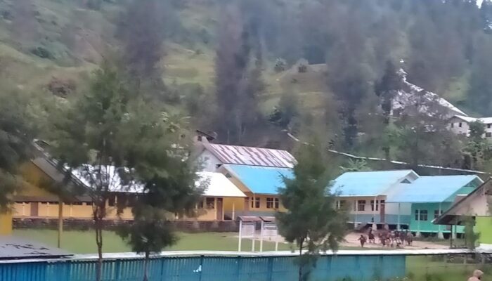 Suasana Kondisi SD YPPGI Obaipugaida:  ini  Wajah Sekolah Tahun Jadi Sekolah Induk di Jantung Topiyai, Paniai