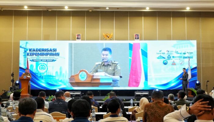Wagub Erwan Dorong Pelaku Jasa Konstruksi Semakin Profesional dan Berorientasi Kualitas Pekerjaan
