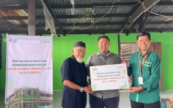 BMH Salurkan Bantuan Pembangunan Masjid Hadid Sambas Hidayatullah Kota Cirebon