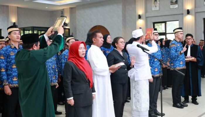 Bupati Tangerang Lantik 486 PNS Dalam Jabatan Fungsional