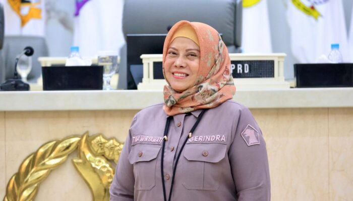 Hadapi Ancaman Defisit Rp5,7 Triliun, Tina Wiryawati Desak Pemprov Jabar “Rombak Total” BUMD