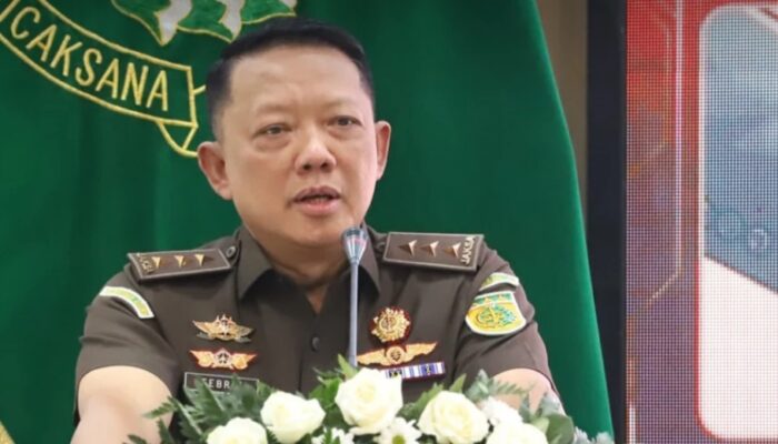 Mantan Jampidsus Febrie Adriansyah Jadi Tersangka