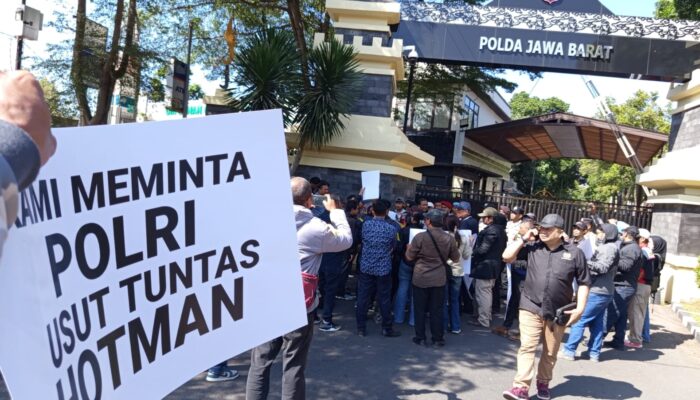 Wartawan Kepung Mapolda Jabar, Ultimatum Polri: Jangan Peti Es-kan Kasus Hotman Paris!