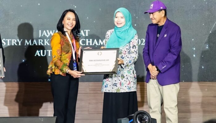 BRI Regional Office 9 / Bandung Raih Penghargaan Industry Marketing Champion pada Bandung Marketing Week 2026