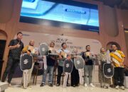 Momentum Kebersamaan: Konsumen Perdana XL7 Rayakan Hand Over Ceremony