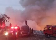 Gas Metana Dari Timbunan Sampah Meletup, TPSA Nangkaleah Terbakar seluas 5 hektar