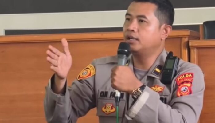 Kisah IPDA Oji Fauzi, Polisi Yang Jadi Jurnalis Selama Dua Tahun