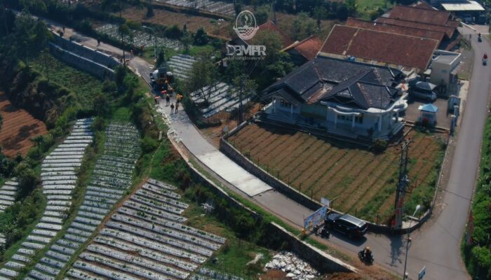 Mobile Batching Plant, Solusi Pemprov Jabar untuk Pembangunan Jalan Desa di Wilayah Terpencil