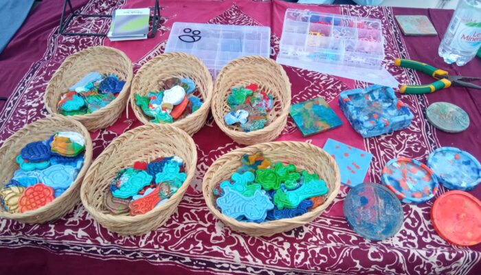 Komunitas People Area Sulap Limbah Tutup Botol, Tembus Pasar Nasional