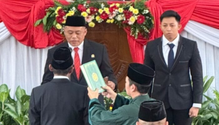 Kusmawan Resmi Dilantik Jadi Anggota DPRD Kota Cimahi Melalui PAW