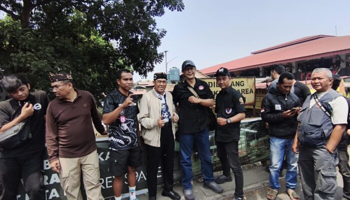 Gotong Royong Bersihkan Lingkungan, Pemkot Cimahi Gandeng Masyarakat Antisipasi Musim Hujan